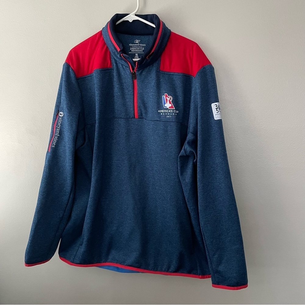 Vineyard Vine Men's Navy & Red Pullover America’s cup Bermuda 2017 men XL